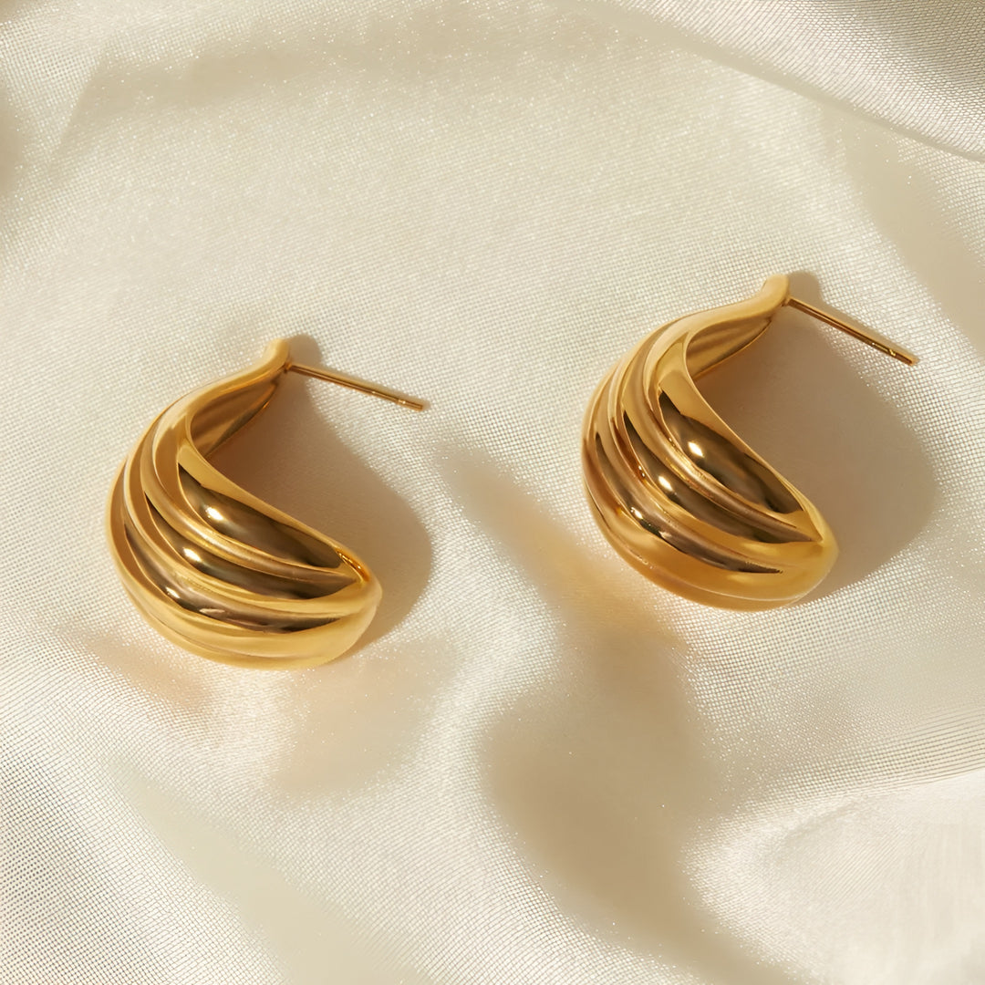 Flowing Pulse Earrings