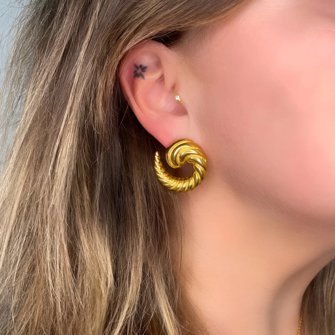 Rounded Croissant Earrings