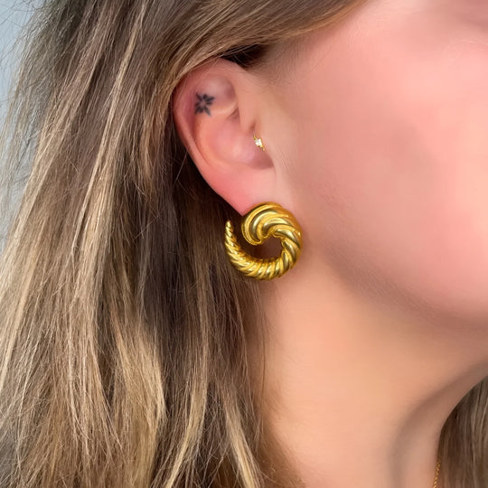 Rounded Croissant Earrings